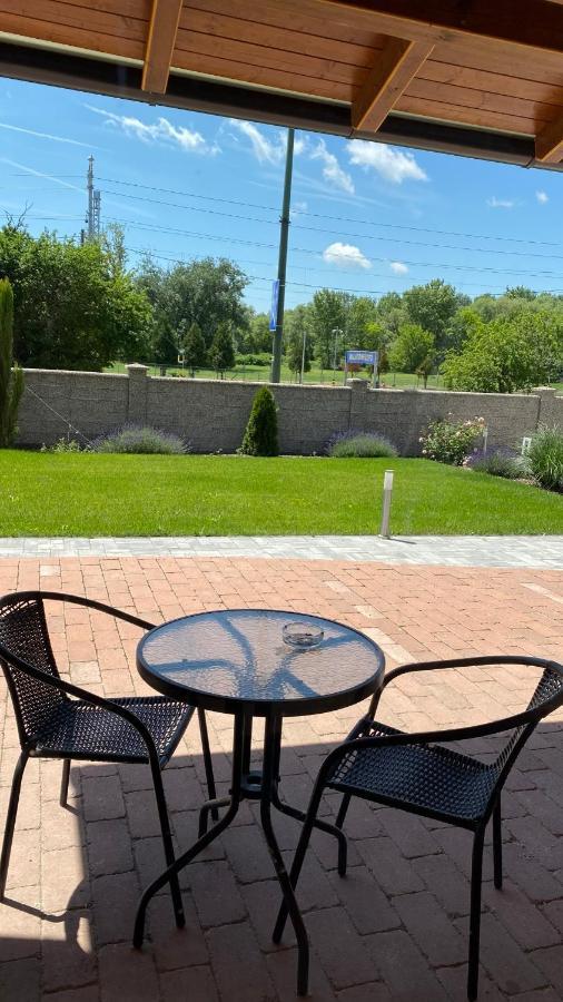 Korall Apartman Apartman Balatonfůzfő Kültér fotó